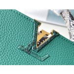 𝐋𝐎𝐔𝐈𝐒𝐕𝐔𝐈𝐓𝐓𝐎𝐍 N80931/M48865 Green Snake Shoulder This Capuchines BB handbag